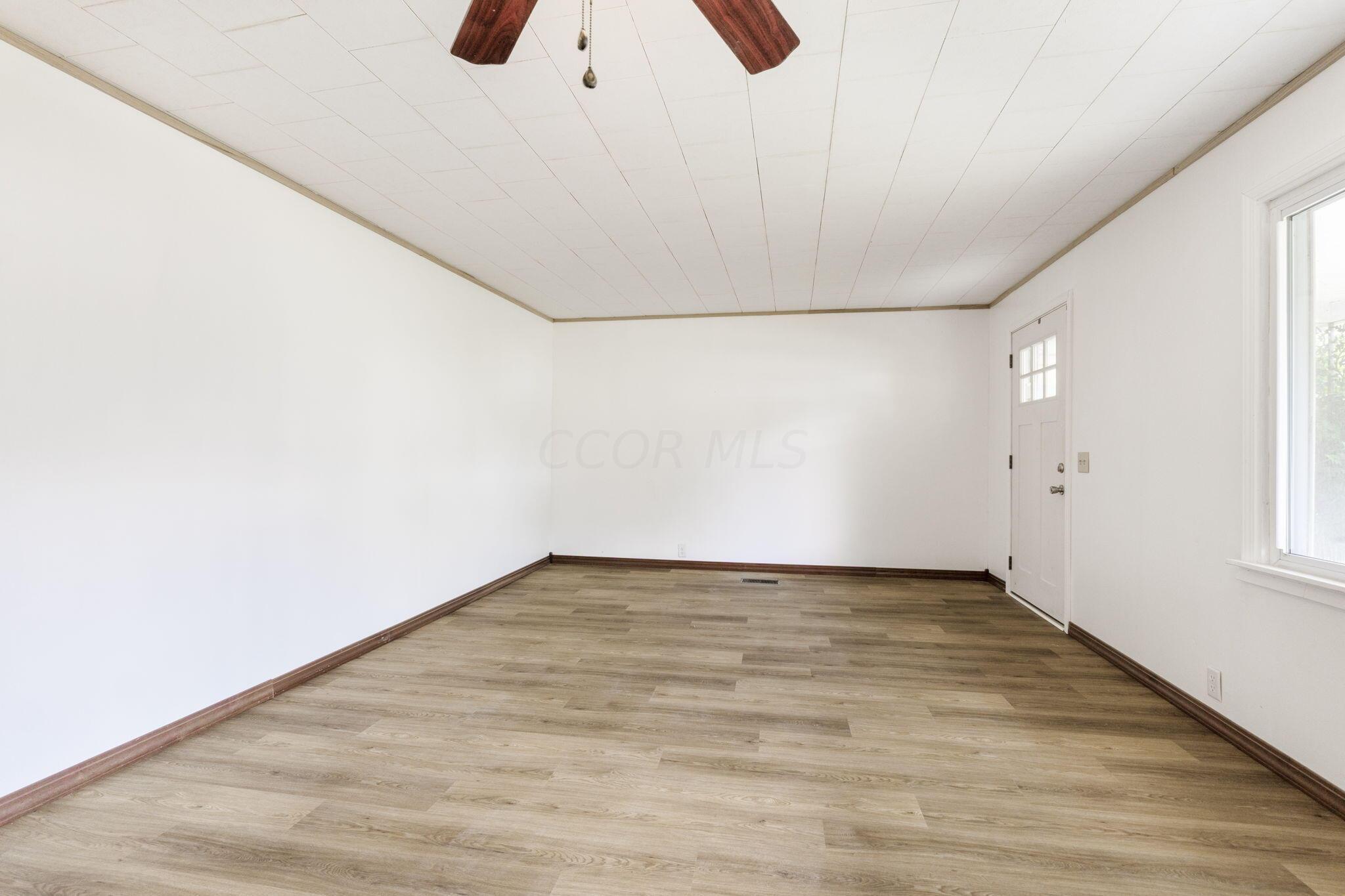 86 South Street La Rue, OH 43332 - Photo 17 of 59 86 South St (Interior)-4
