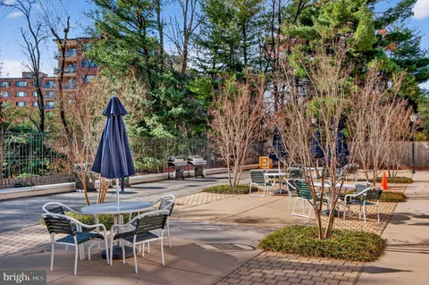 $925,000 | 3297 Sutton Place Northwest, Unit C, Washington, DC 20016