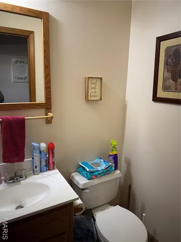 $259,900 | 13905 Hickory Drive, Plato, MO 65552