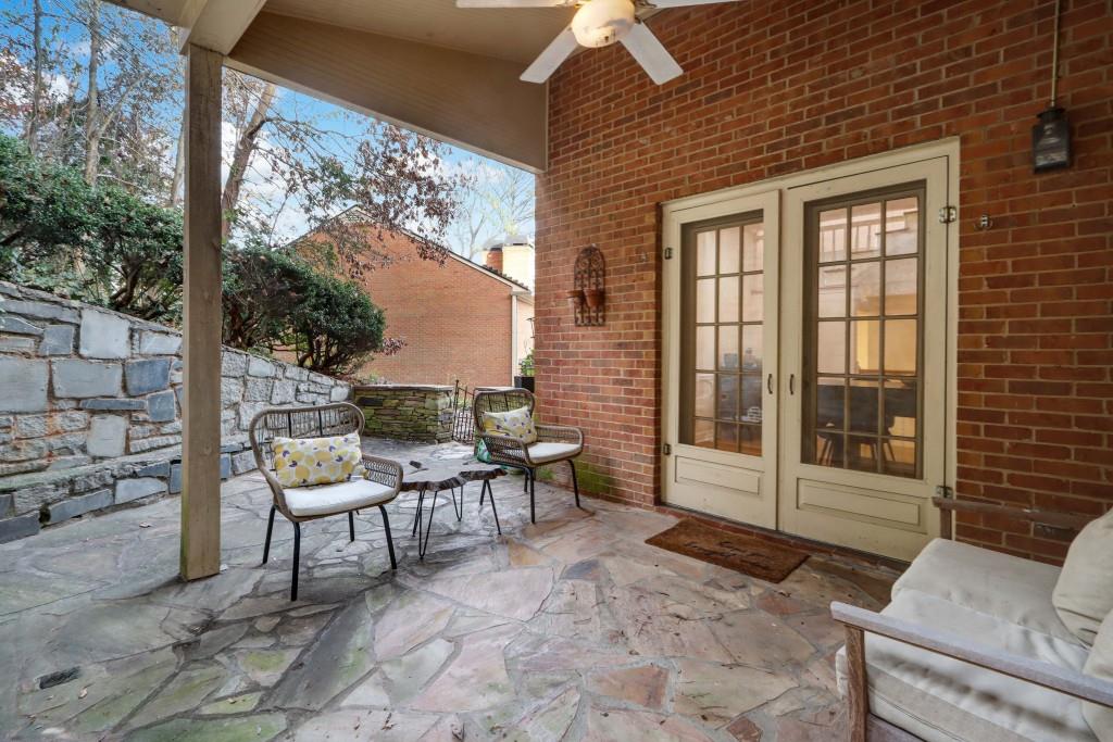 3520 Vinings Ridge Court Atlanta, GA 30339 - Photo 14 of 52 a outdoor living space with furniture