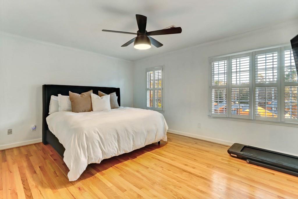 3520 Vinings Ridge Court Atlanta, GA 30339 - Photo 24 of 52 a bedroom with a bed and a window