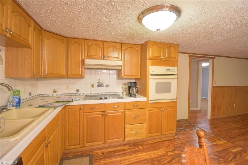 761 Beeson Road Eden, NC 27288 - Photo 5 of 29