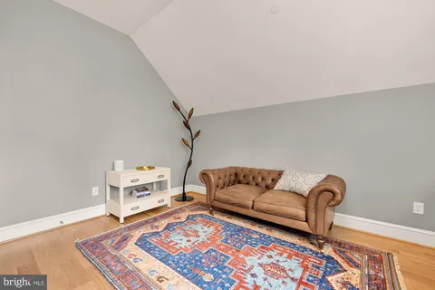 $4,100,000 | 5537 Hawthorne Place Northwest, Washington, DC 20016