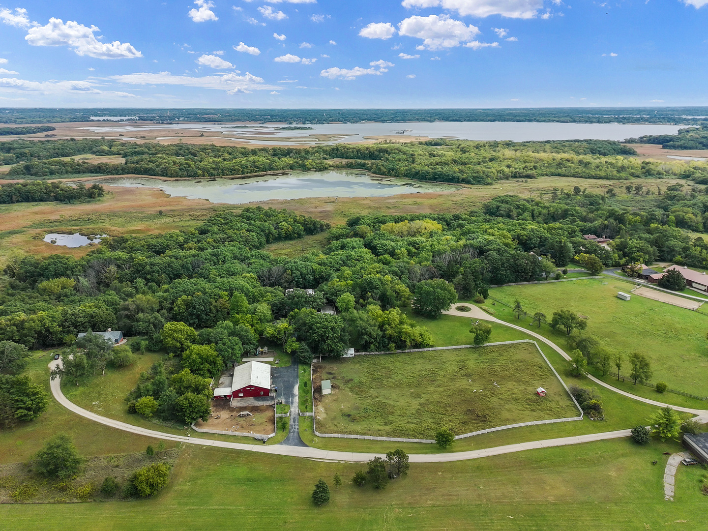 7830 North Pillow Hill Road Spring Grove, IL 60081 - Photo 4 of 69