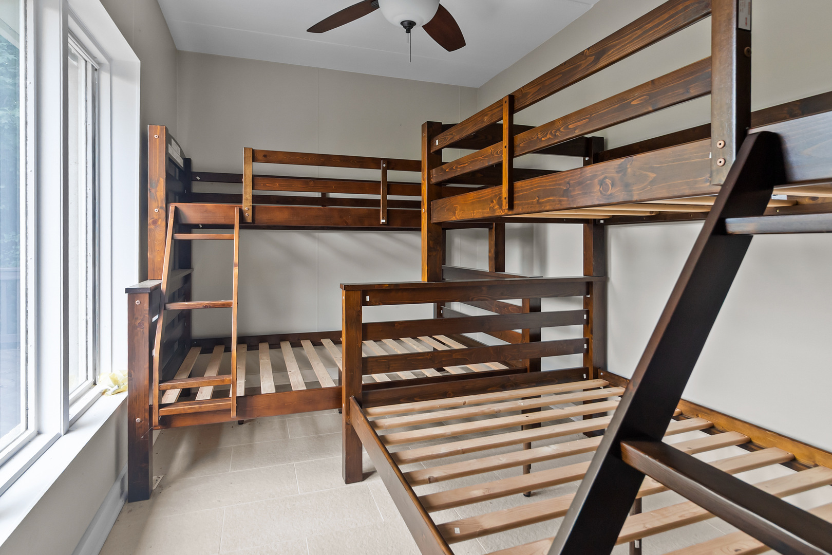 7830 North Pillow Hill Road Spring Grove, IL 60081 - Photo 41 of 69 a view of entryway with a window