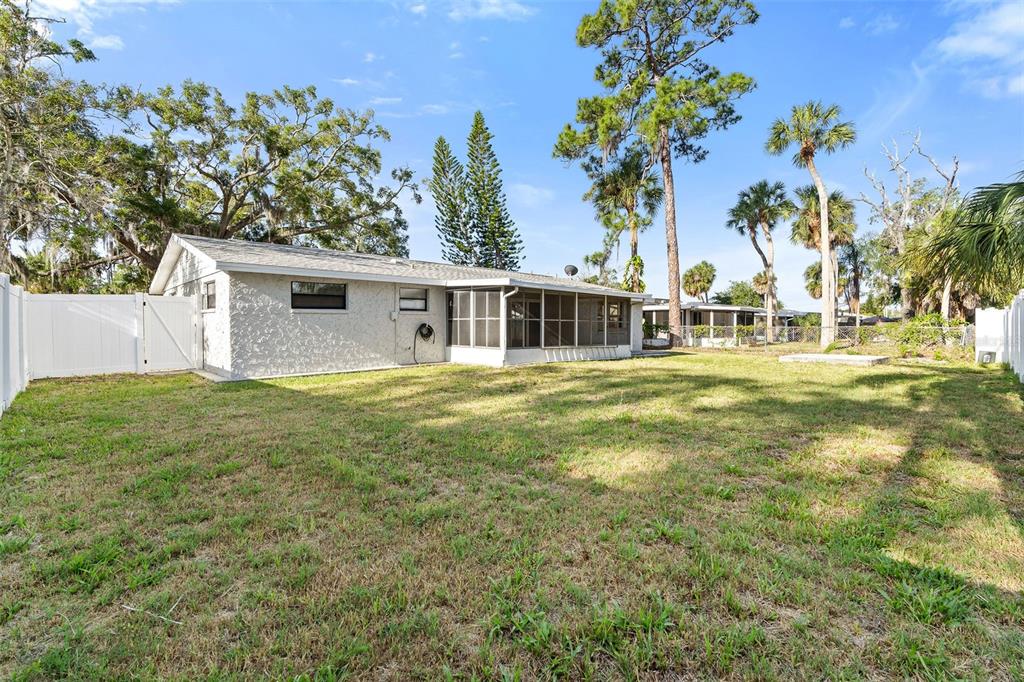 Undisclosed Address Port Richey, FL 34668 - Photo 23 of 27