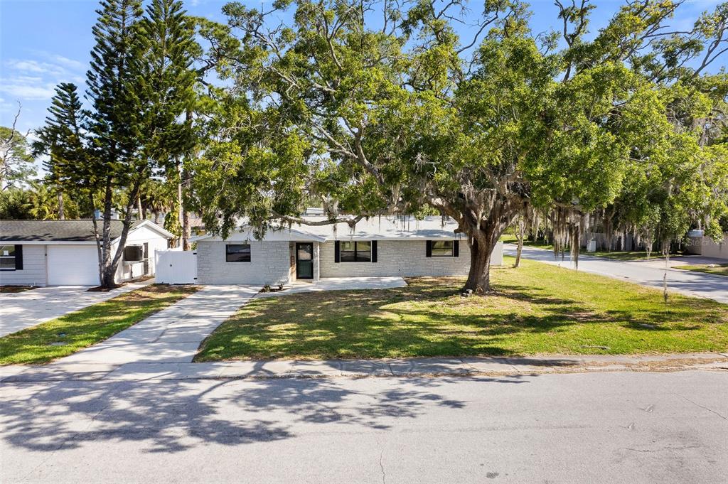 Undisclosed Address Port Richey, FL 34668 - Photo 25 of 27