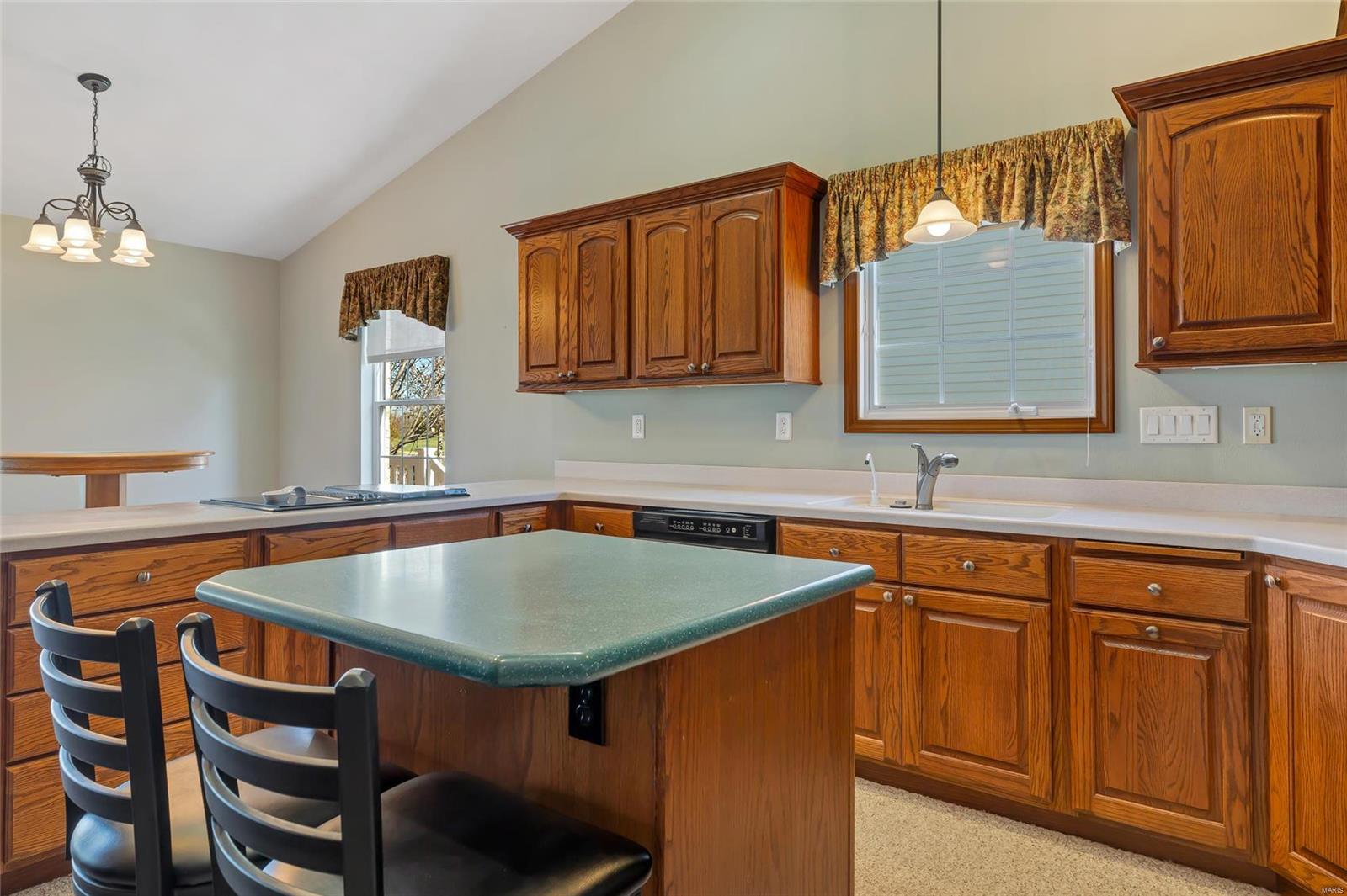 723 Ridge Road Waterloo, IL 62298 - Photo 14 of 44