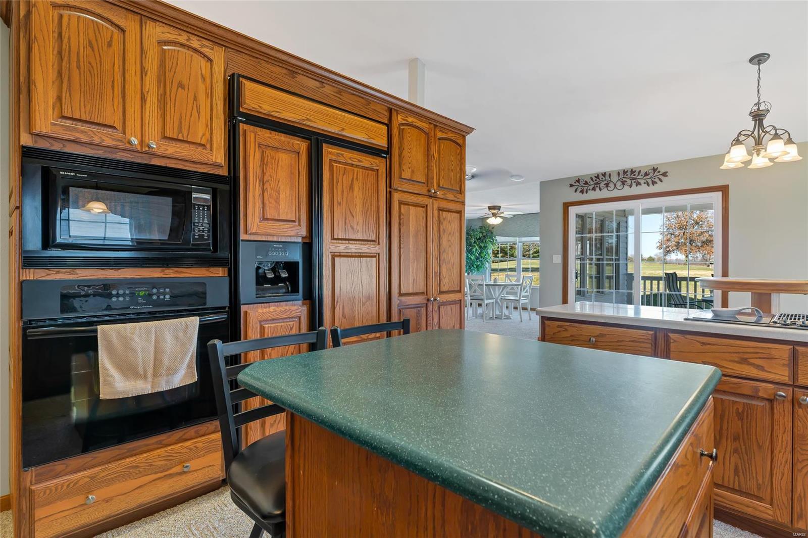 723 Ridge Road Waterloo, IL 62298 - Photo 15 of 44