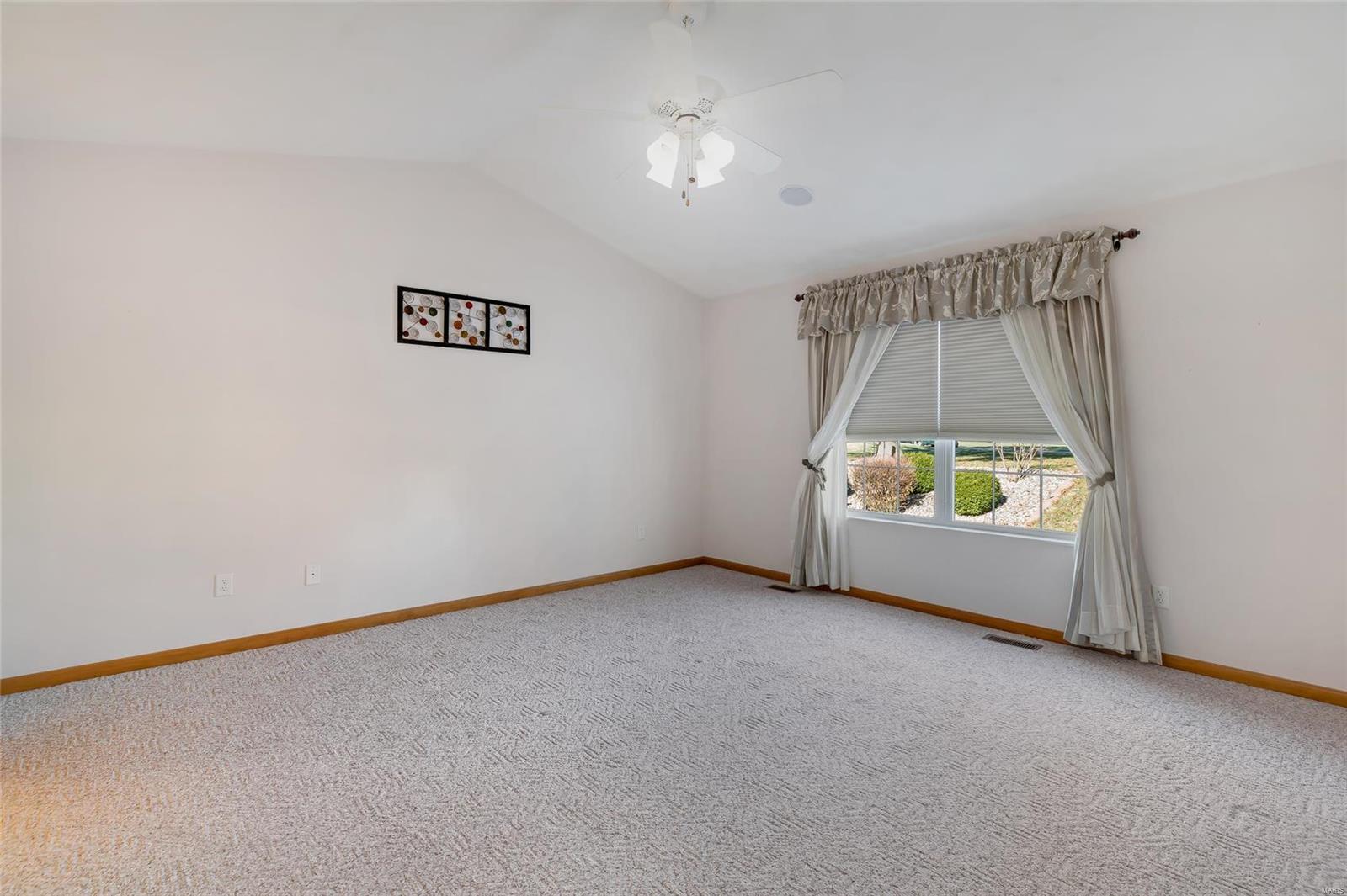 723 Ridge Road Waterloo, IL 62298 - Photo 17 of 44