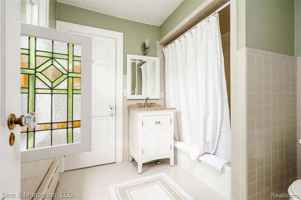 1114 Berkshire Road Grosse Pointe Park, MI 48230 - Photo 36 of 49