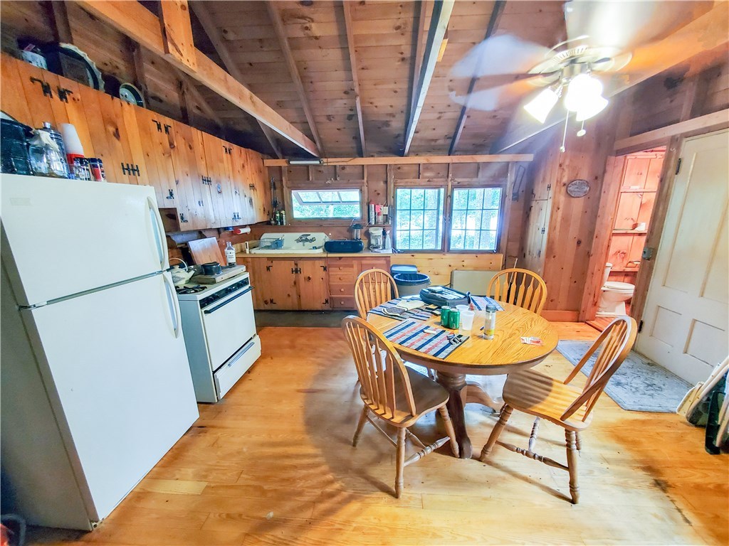 90 Spring Street Hopkinton, RI 02832 - Photo 8 of 18