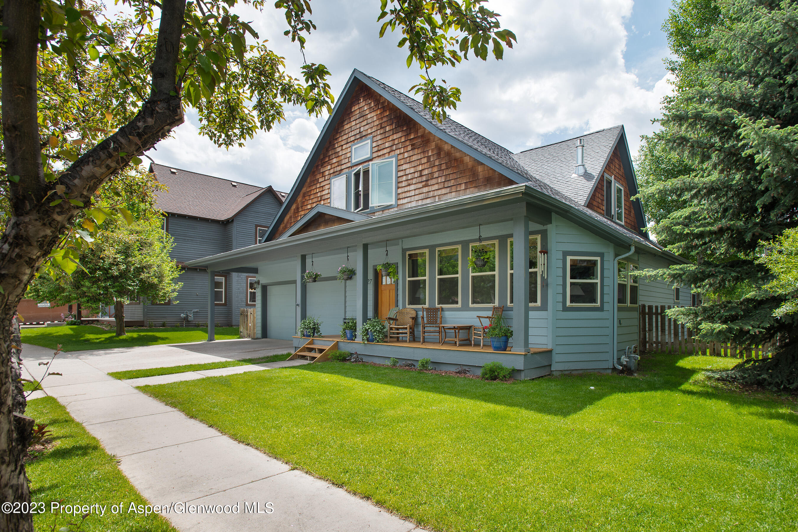 527 Lake Court Basalt, CO 81621 - Photo 2 of 20 527LakeCt_MED_230530006
