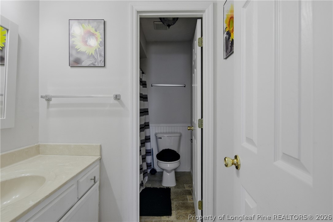 4824 Deer Lakes Road Fayetteville, NC 28311 - Photo 29 of 46 Guest Bath upstairs