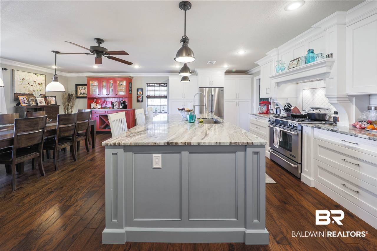 10110 Longview Drive Foley, AL 36535 - Photo 9 of 42