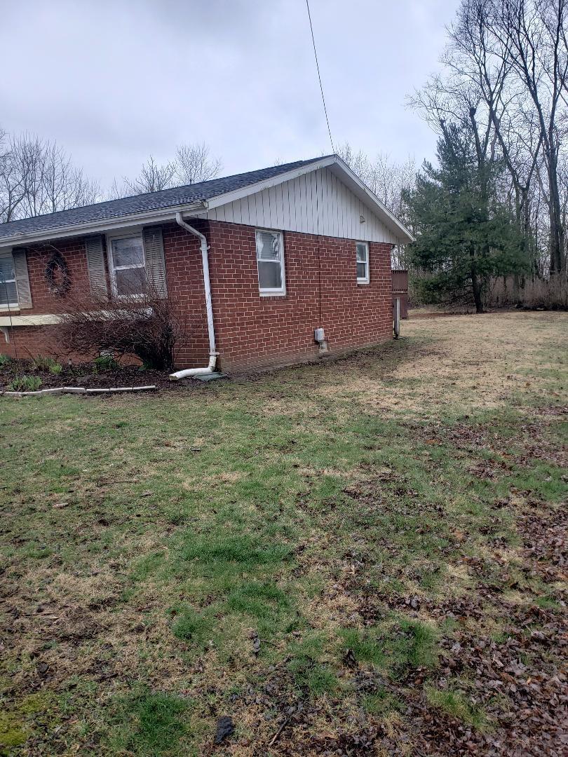 1211 North Buckeye Road Muncie, IN 47304 - Photo 5 of 36 Gallery Image 5
