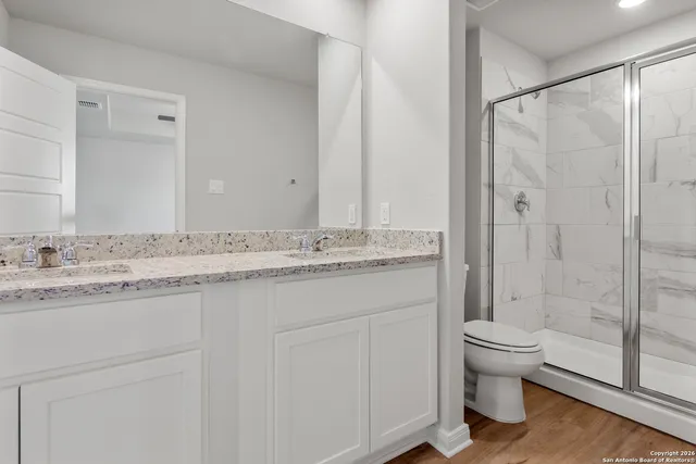 $1,450 | 3819 Abbott Pass, Unit 101, St. Hedwig, TX 78152