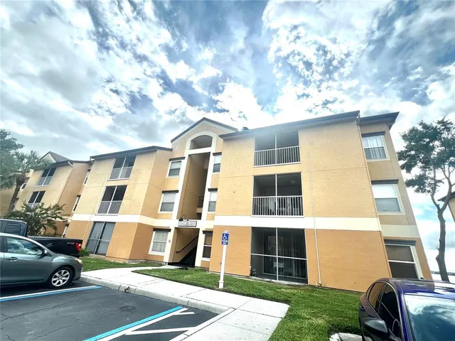 $1,875 | 7618 Pissarro Drive, Unit 15205, Orlando, FL 32819