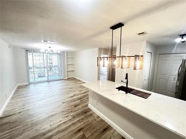 $1,875 | 7618 Pissarro Drive, Unit 15205, Orlando, FL 32819