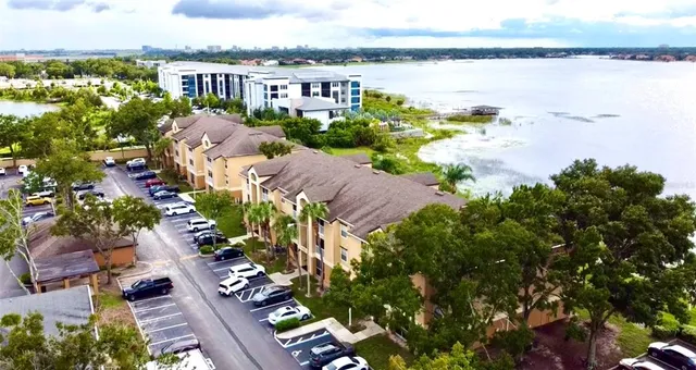 $1,875 | 7618 Pissarro Drive, Unit 15205, Orlando, FL 32819