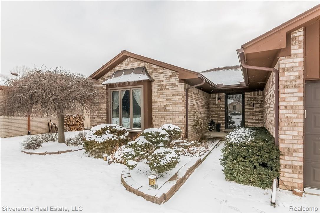 928 Milverton Road Troy, MI 48083 - Photo 30 of 36 005-2370655-large.jpg