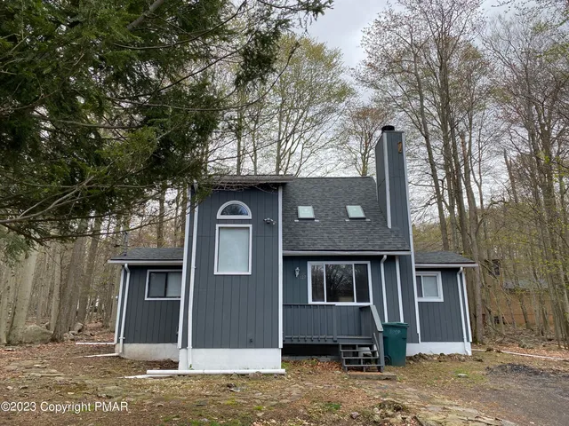 $1,900 | 7173 Robinwood Drive, Tobyhanna, PA 18466