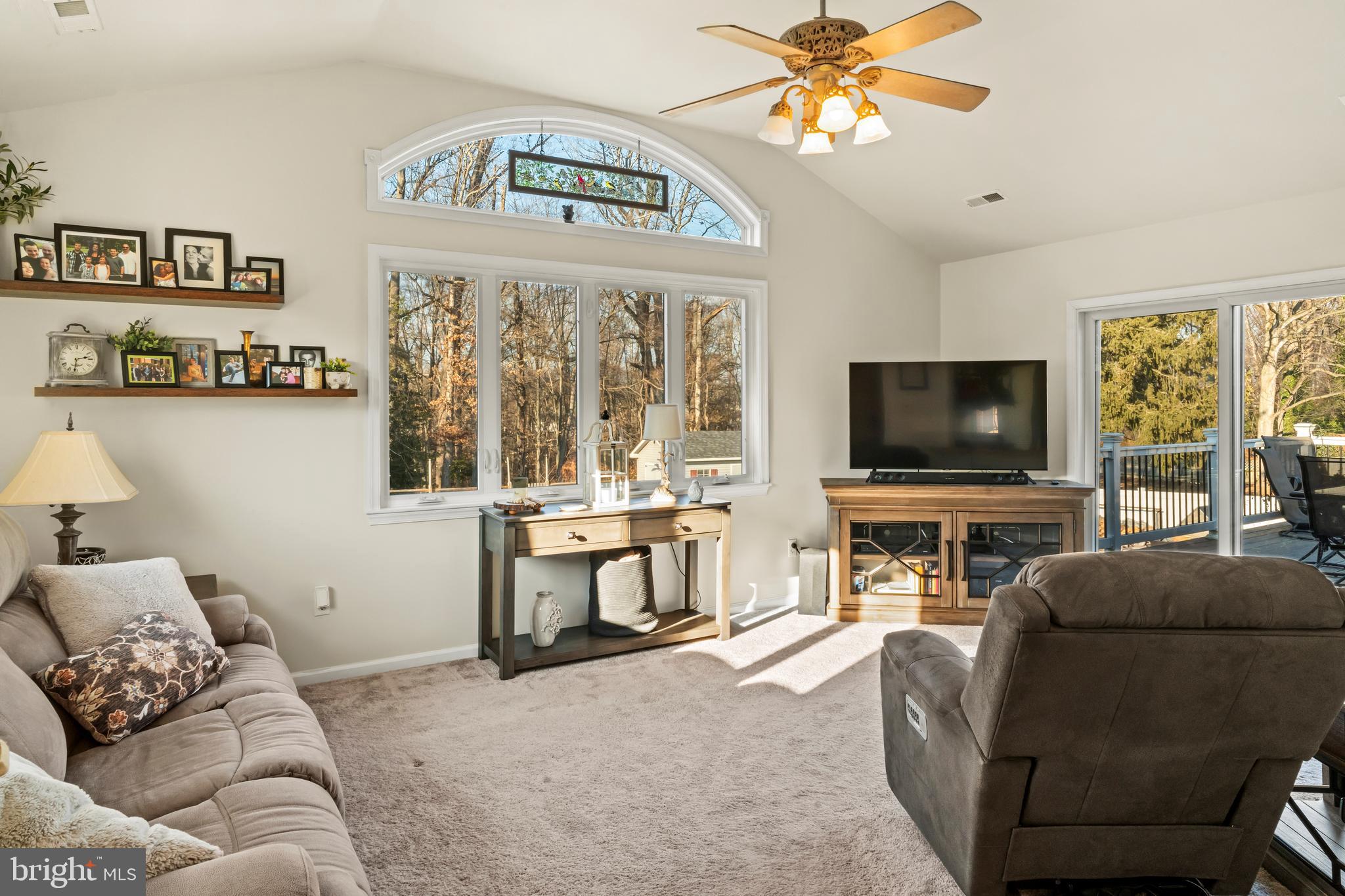 113 Parkview Road Stratford, NJ 08084 - Photo 11 of 35