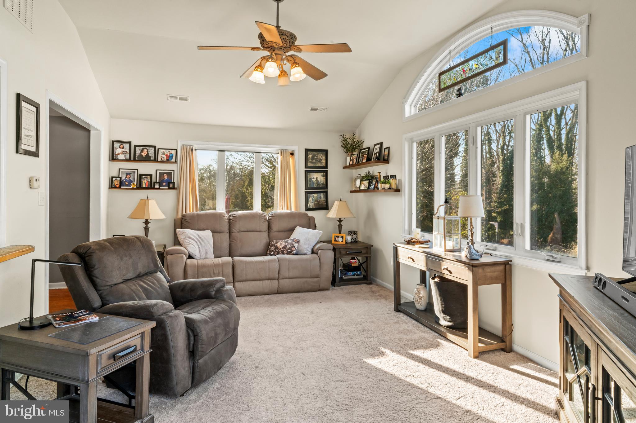 113 Parkview Road Stratford, NJ 08084 - Photo 10 of 35