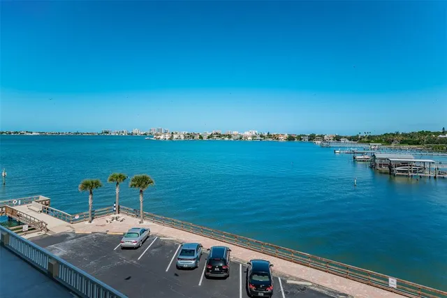 $549,900 | 100 Bluff View Drive, Unit 306C, Belleair Bluffs, FL 33770