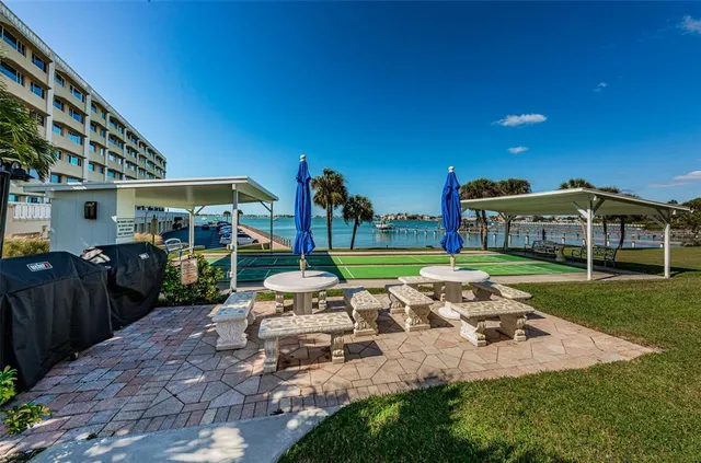 $549,900 | 100 Bluff View Drive, Unit 306C, Belleair Bluffs, FL 33770