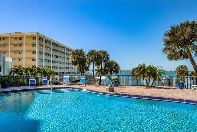 $549,900 | 100 Bluff View Drive, Unit 306C, Belleair Bluffs, FL 33770