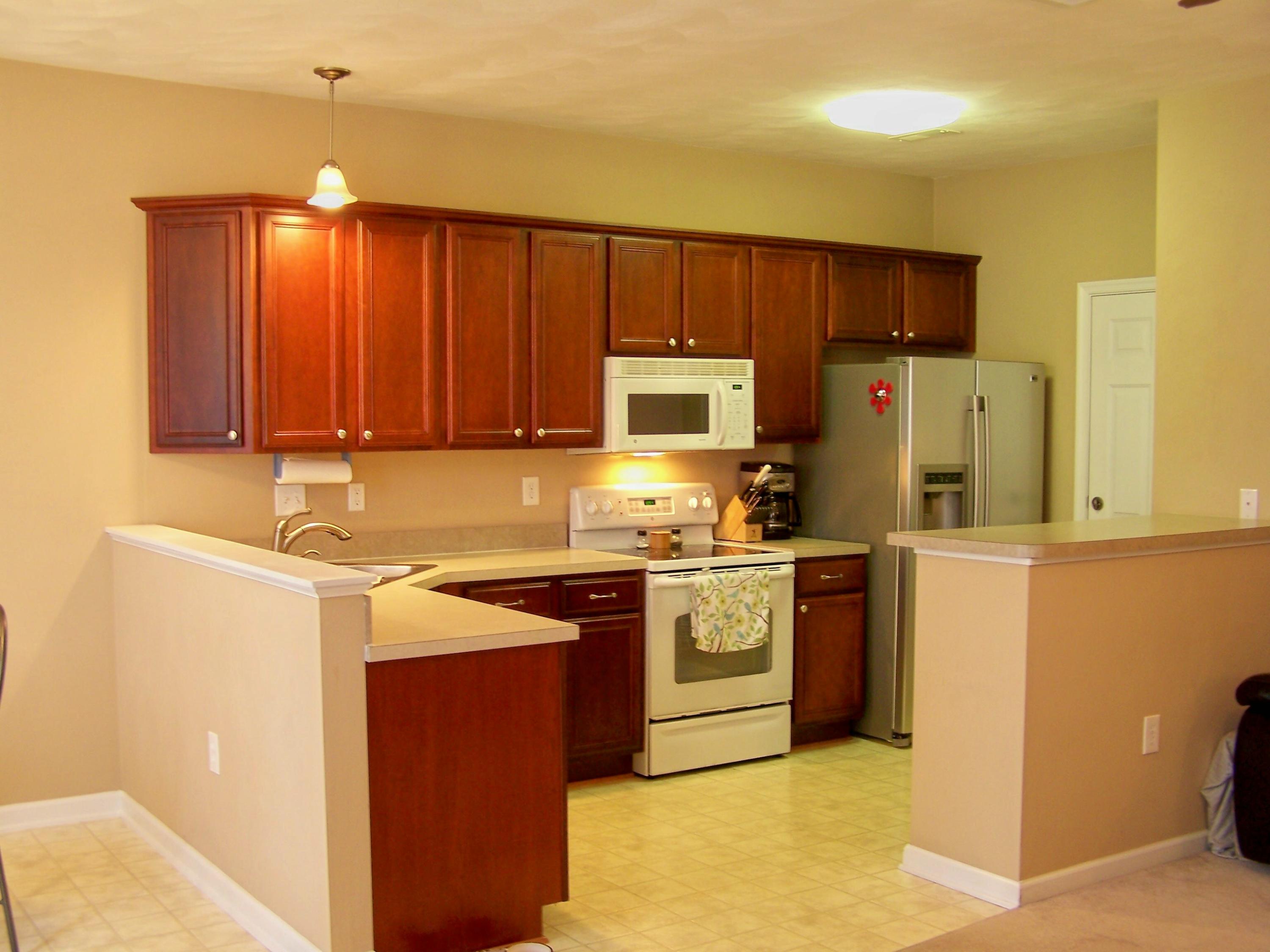 8703 Little Hoop Road Roanoke, VA 24019 - Photo 10 of 30 Beautiful Kitchen w/ all Appliances Inc.