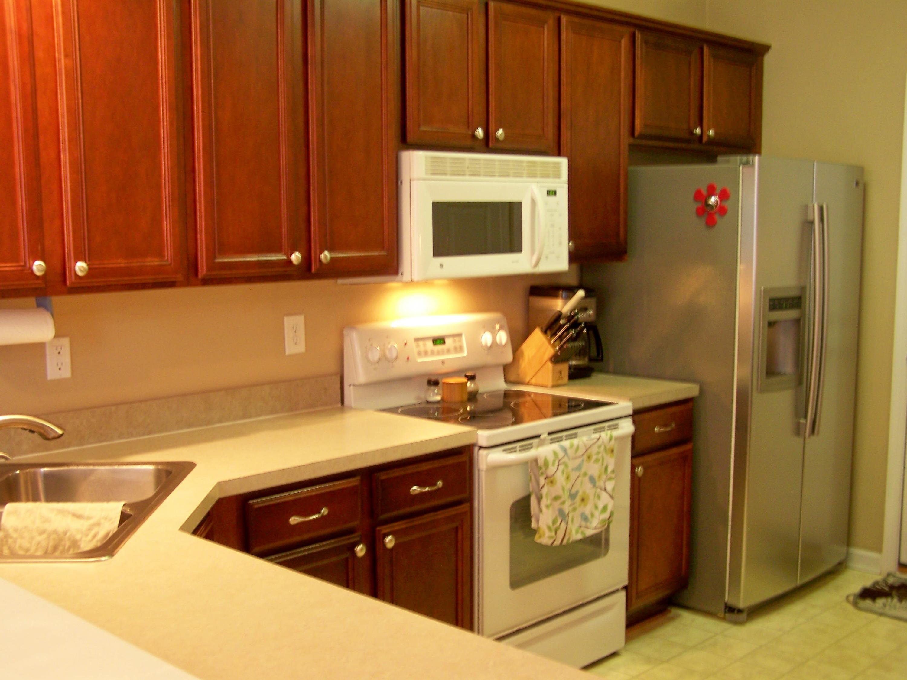 8703 Little Hoop Road Roanoke, VA 24019 - Photo 11 of 30 Plenty of Cabinets & Workspace