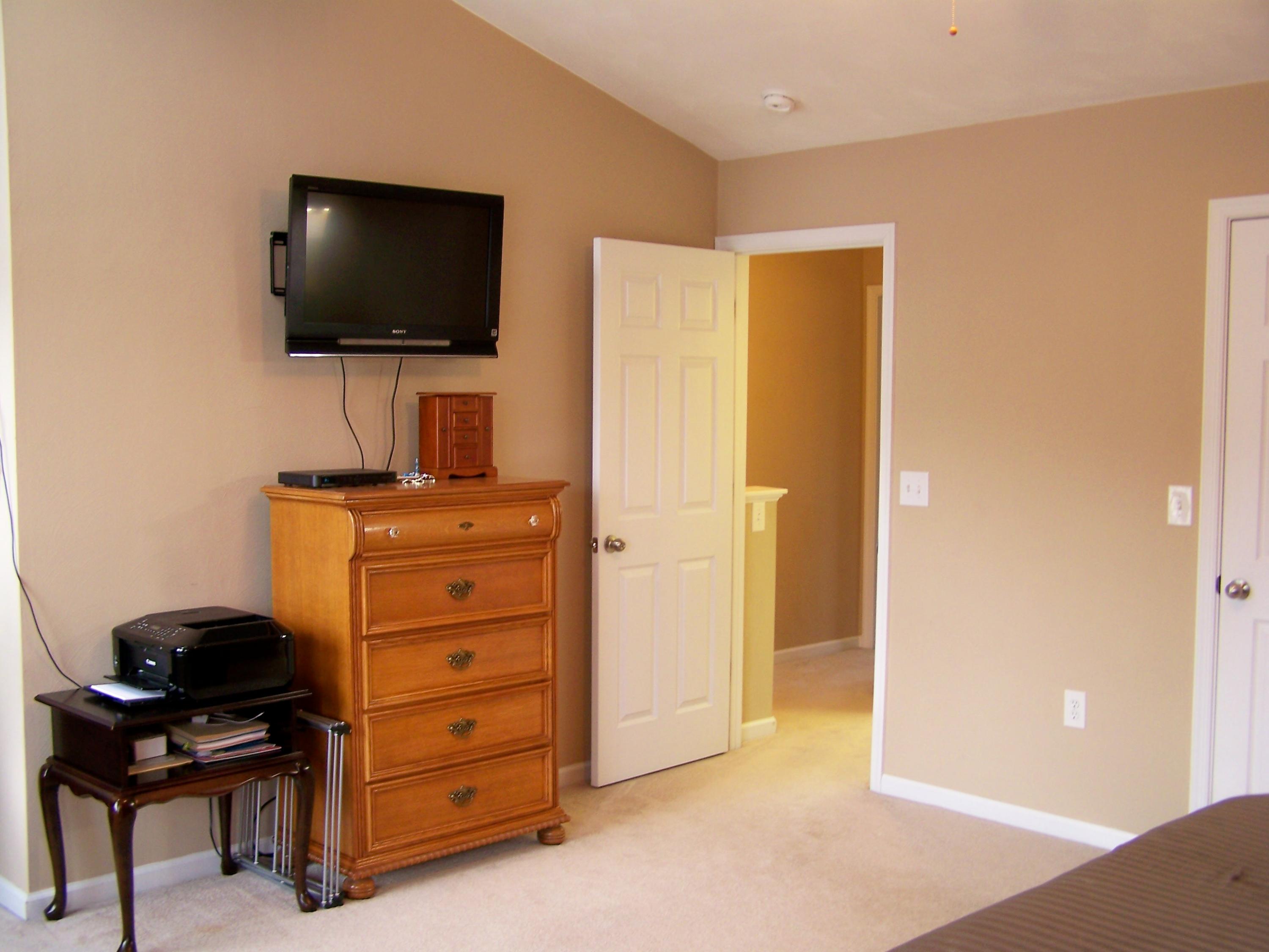 8703 Little Hoop Road Roanoke, VA 24019 - Photo 24 of 30 Ample Space for Large Bedroom Furniture