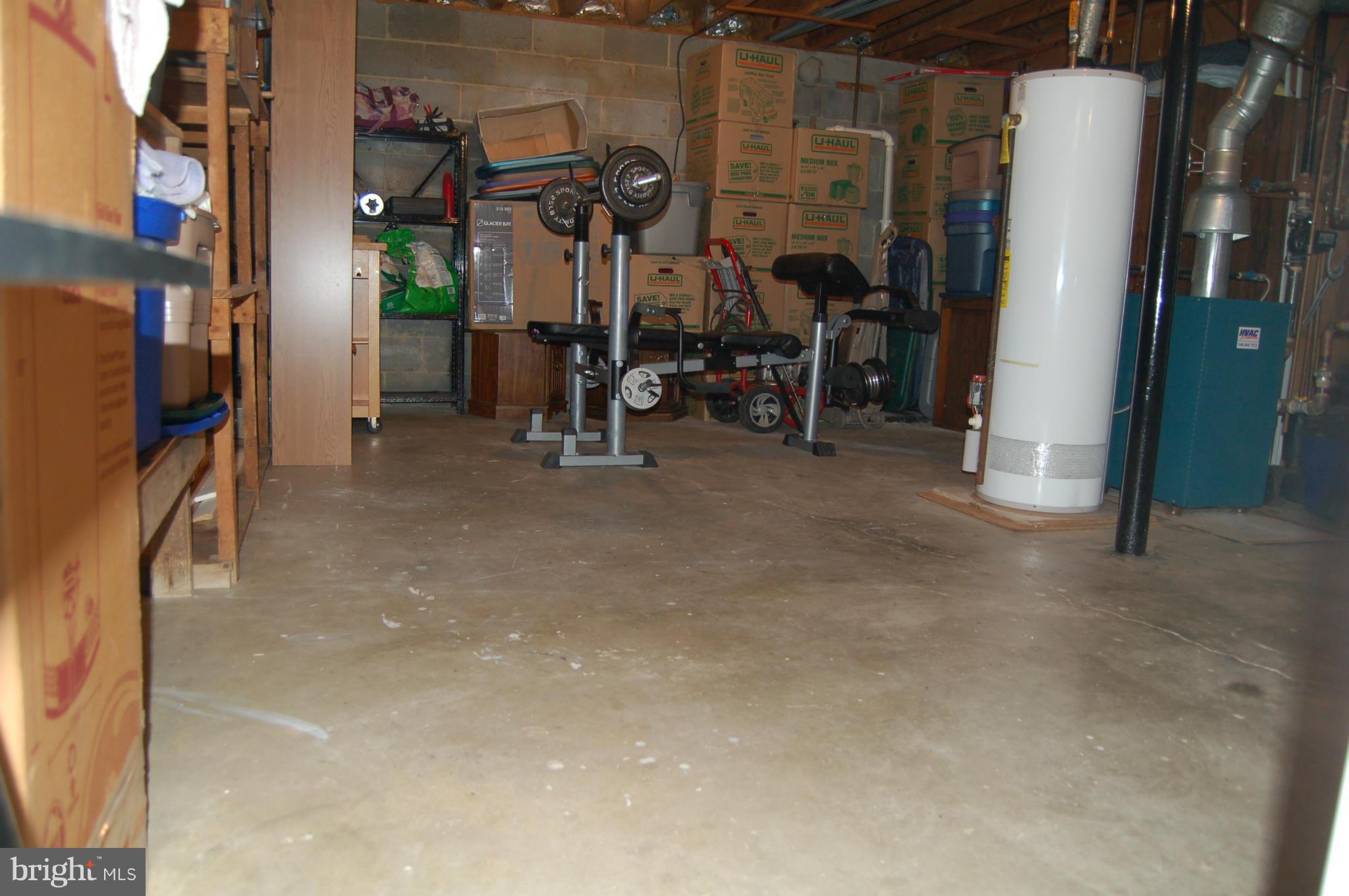 15002 Alaska Road Woodbridge, VA 22191 - Photo 18 of 21 Huge Basement Storage and Utility Space