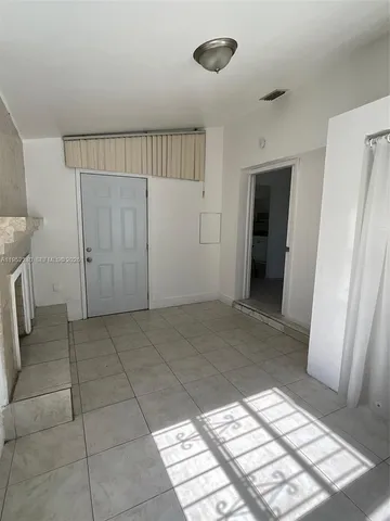 $5,100 | 1160 Northeast 200th Terrace, Miami, FL 33179