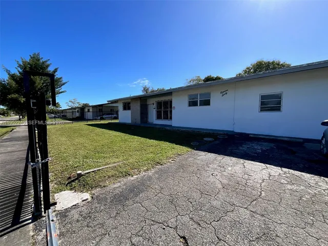 $5,100 | 1160 Northeast 200th Terrace, Miami, FL 33179