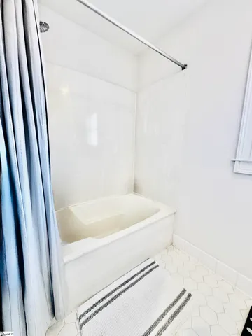 $424,999 | 110 Kilkenney Court, Greenville, SC 29615