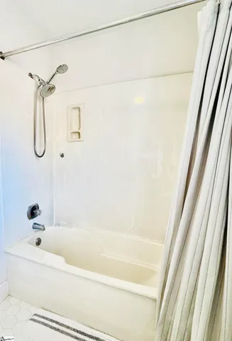 $424,999 | 110 Kilkenney Court, Greenville, SC 29615