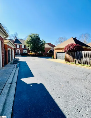 $424,999 | 110 Kilkenney Court, Greenville, SC 29615