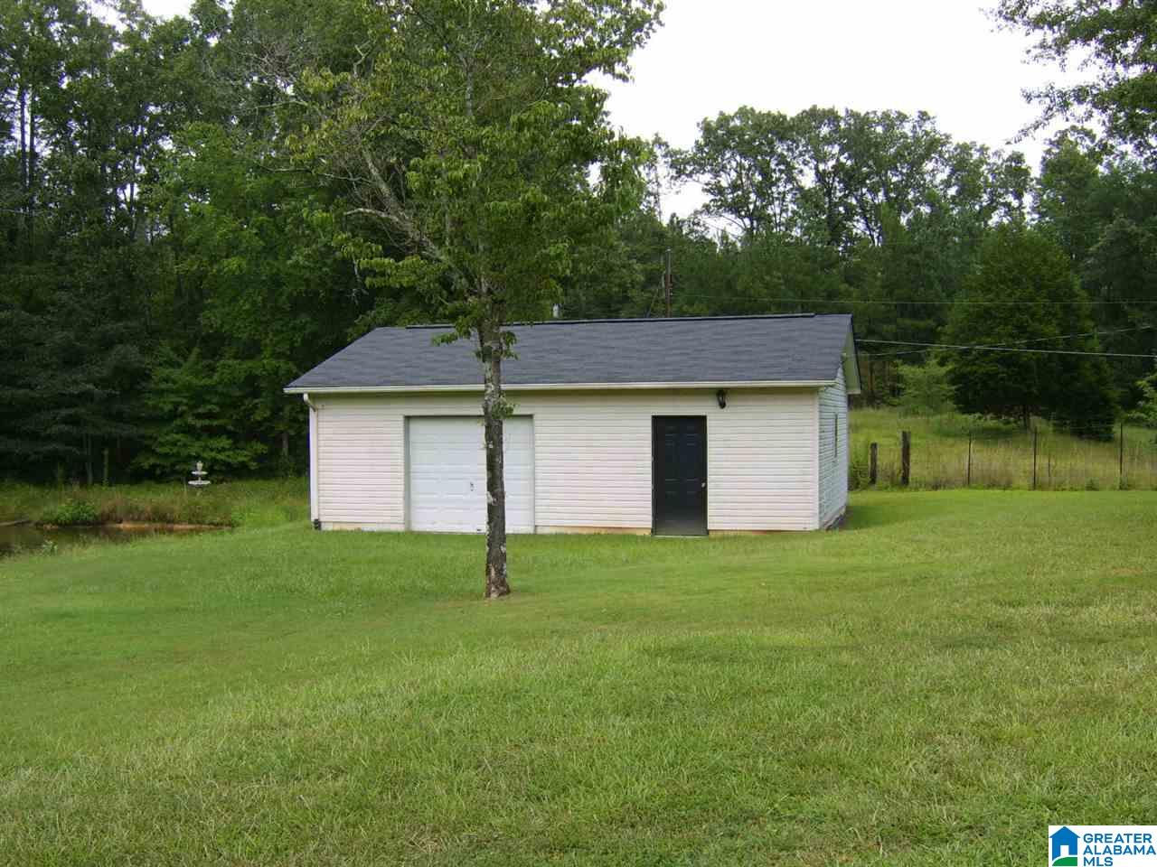 373 Spring Road Ohatchee, AL 36271 - Photo 9 of 41