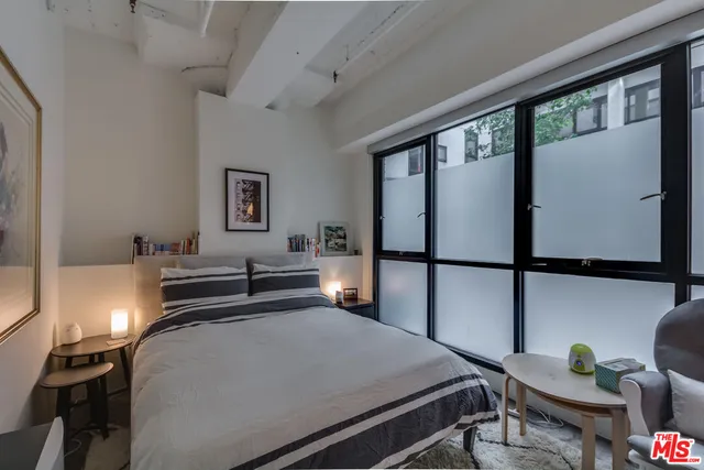 $3,500 | 1100 South Grand Avenue, Unit A003, Los Angeles, CA 90015