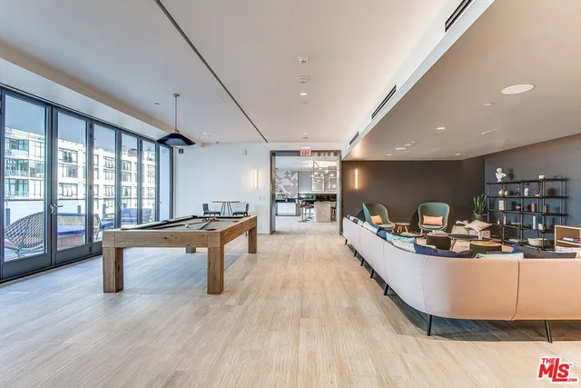 $3,500 | 1100 South Grand Avenue, Unit A003, Los Angeles, CA 90015