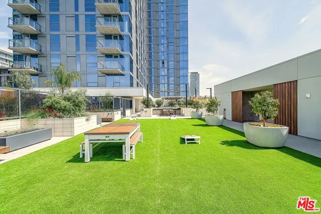 $3,500 | 1100 South Grand Avenue, Unit A003, Los Angeles, CA 90015
