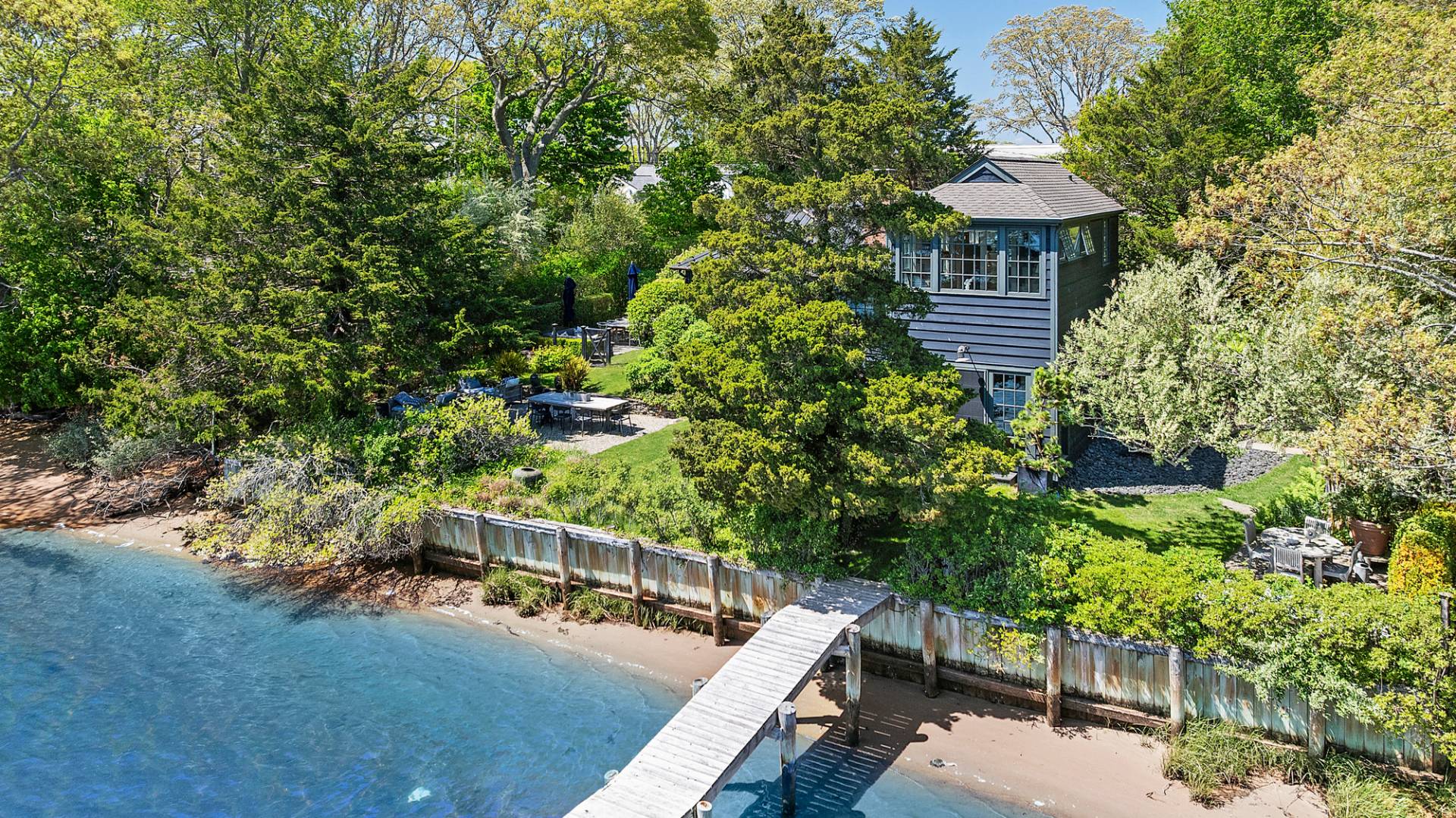 10 Bluff Point Lane Sag Harbor, NY 11963 - Photo 3 of 38