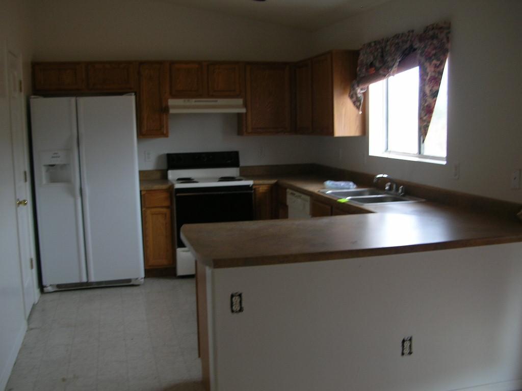 1670 Circulo Puerto Rio Rico, AZ 85648 - Photo 3 of 5