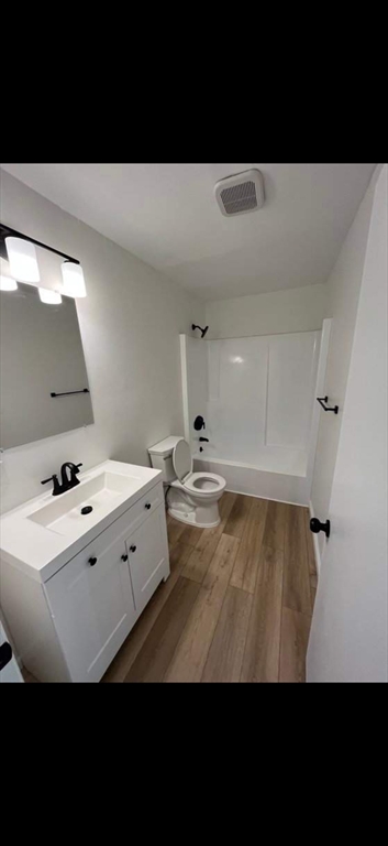 18 Pierce Street, Unit 3 Foxboro, MA 02035 - Photo 2 of 6