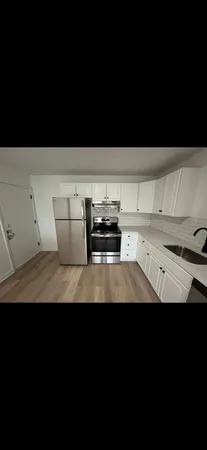 $2,300 | 18 Pierce Street, Unit 3, Foxboro, MA 02035