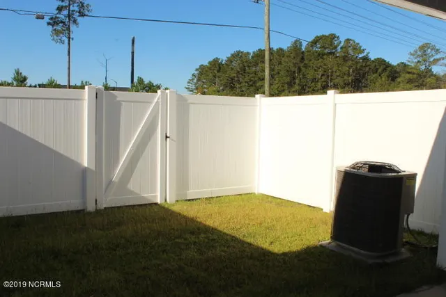 $1,300 | 109 West Murrow Lane, Jacksonville, NC 28546