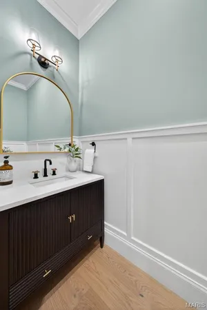 $3,390,000 | 8 Briarbrook Trail, St. Louis, MO 63131